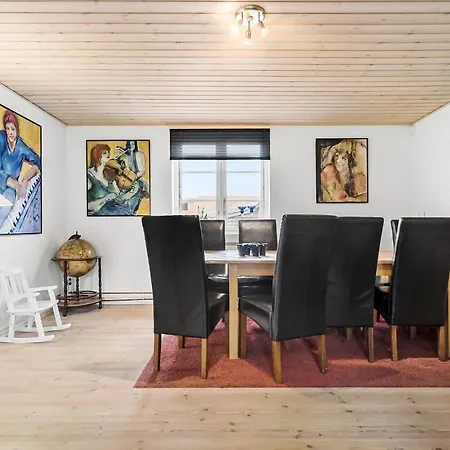 5 Bedroom Gorgeous In 4* Ebeltoft