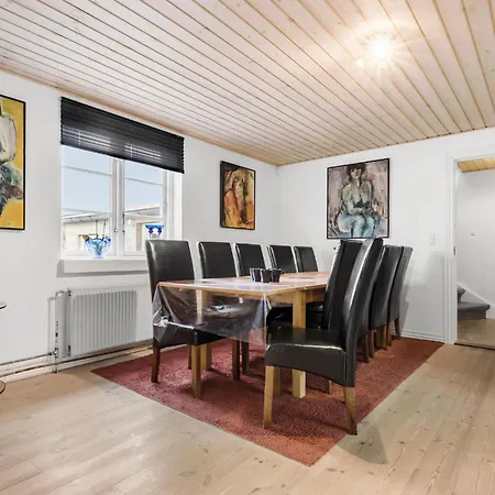 5 Bedroom Gorgeous In 4* Ebeltoft